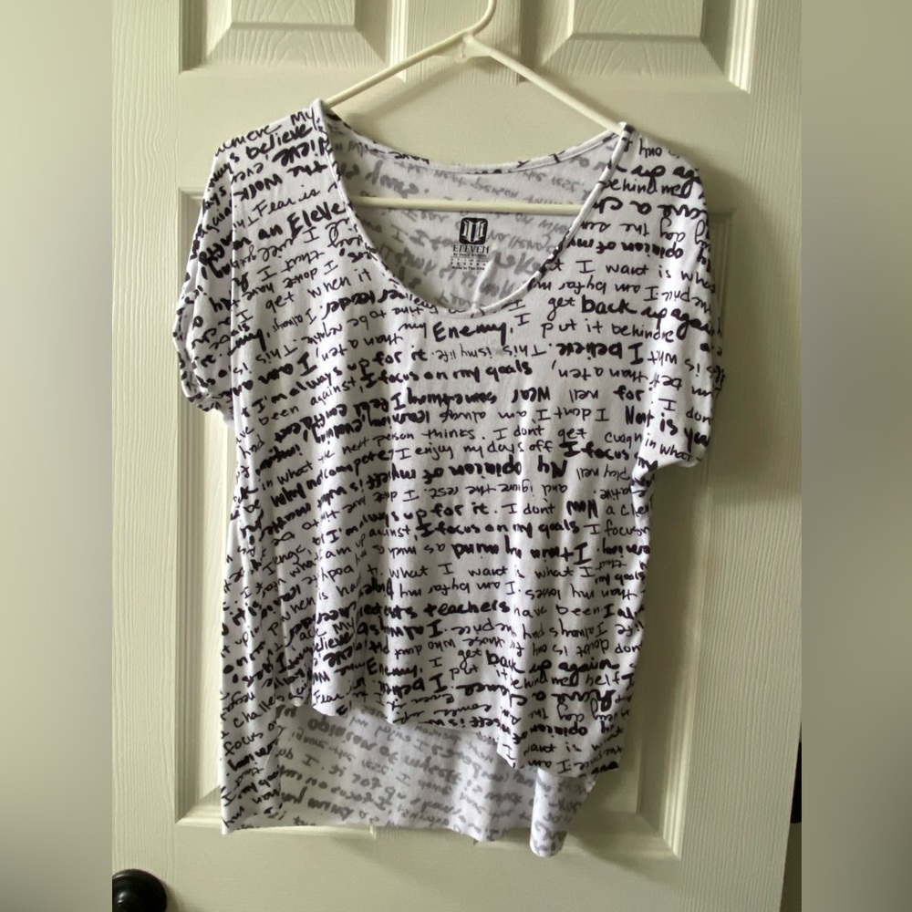 EleVen by Venus Williams- t-shirt